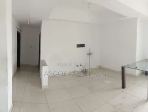 2chbre Appartement dans Lascoco Maison, Cocody à Louer