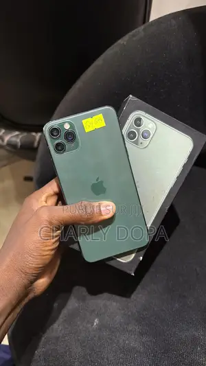 Photo - Apple iPhone 11 Pro Max 64 GB Vert