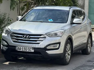 Photo - Hyundai Santa Fe Limited AWD 2016 Blanc