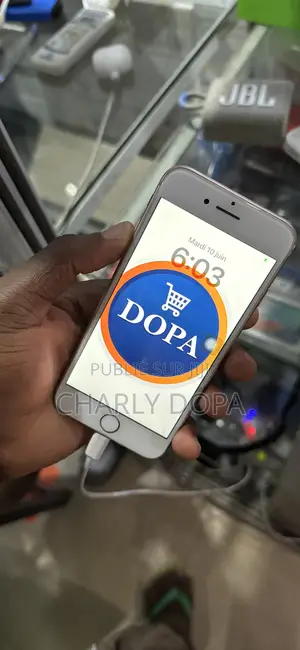 Apple iPhone 8 64 GB Doré