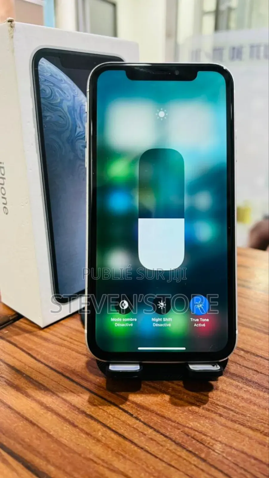 New Apple iPhone XR 64 GB Autre