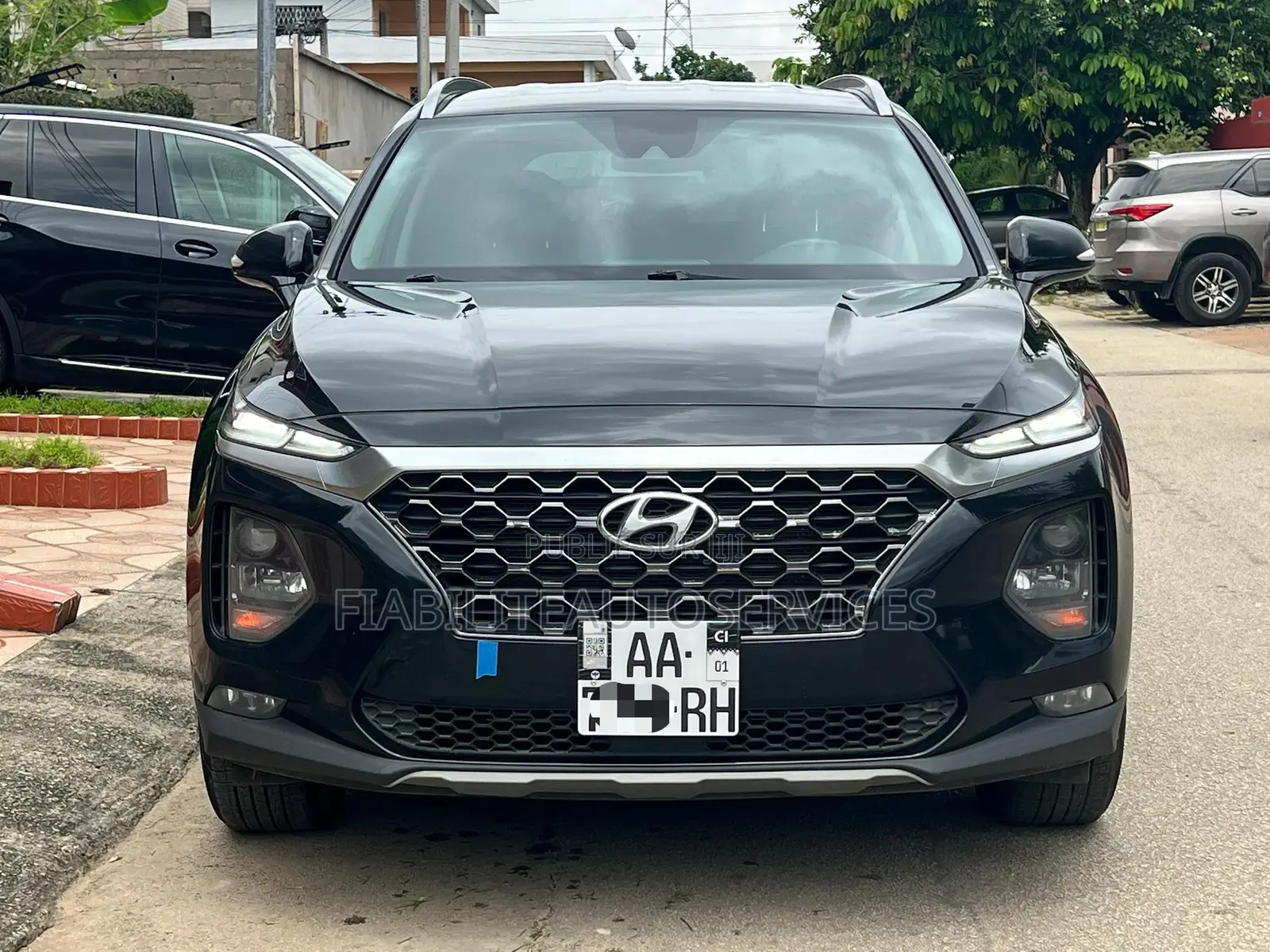 Hyundai Santa Fe SE 2021 Noir