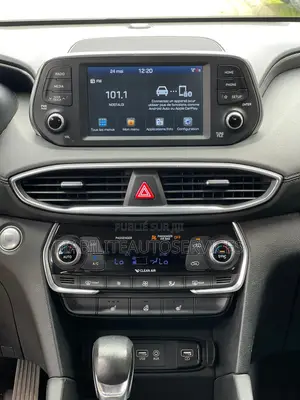 Hyundai Santa Fe SE 2021 Noir