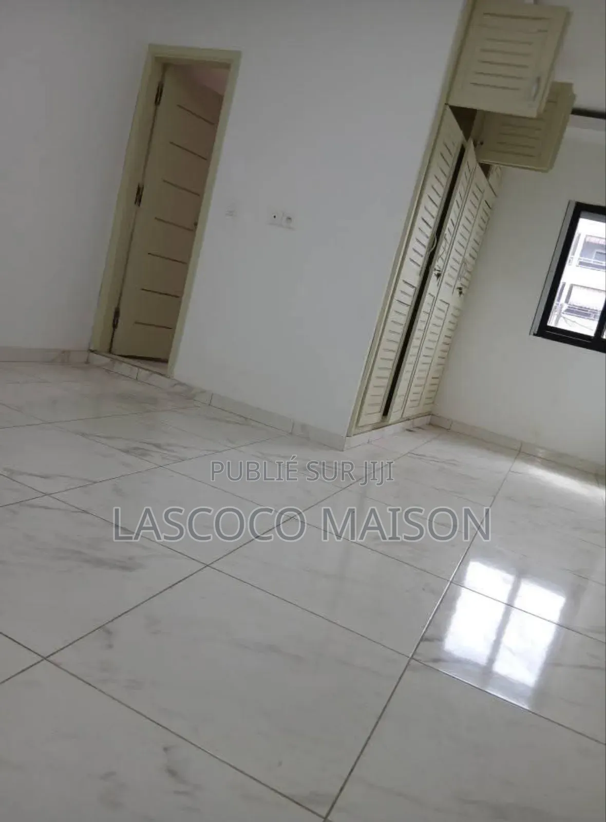 2chbre Appartement dans Lascoco Maison, Cocody à Louer
