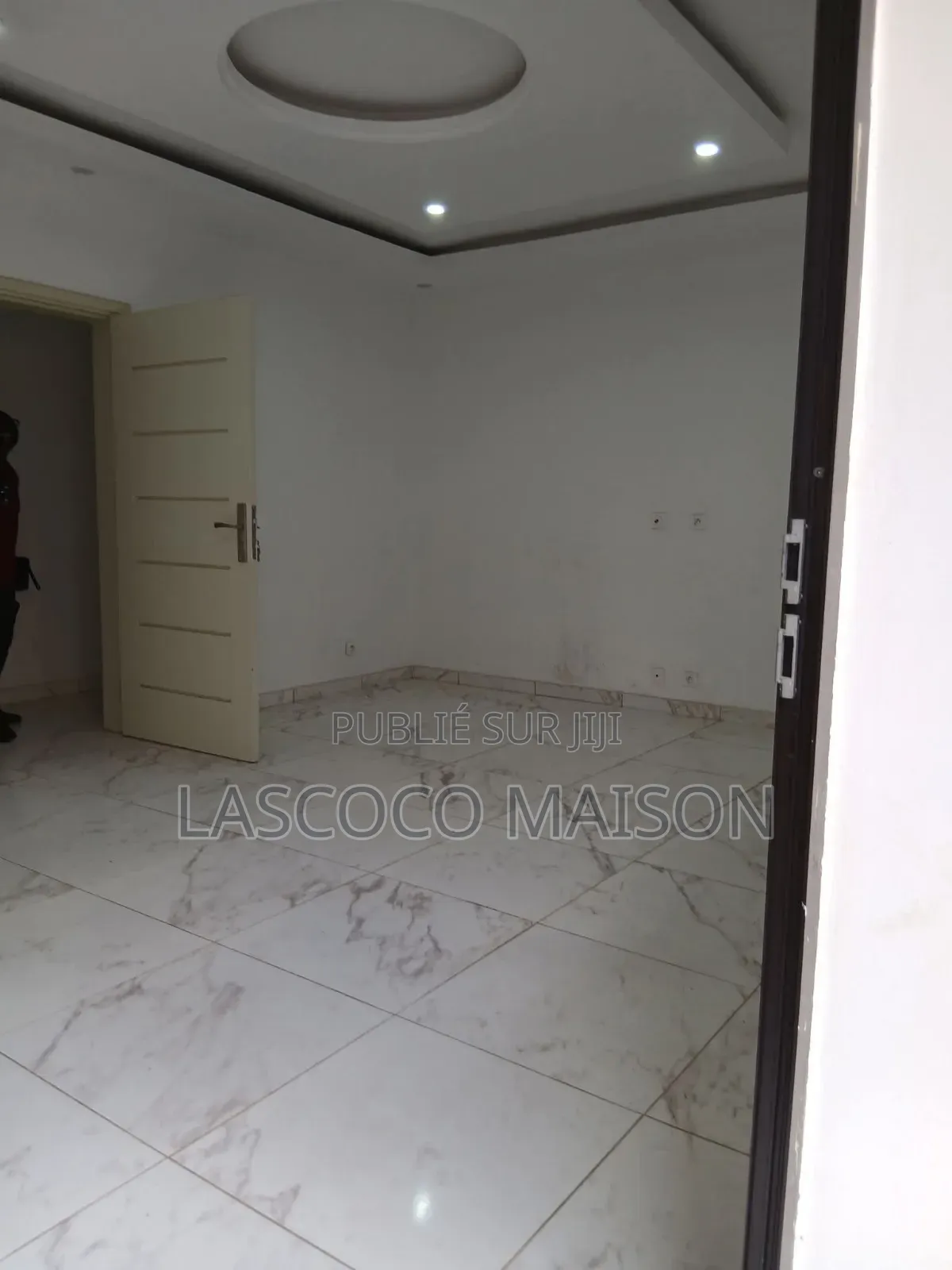 2chbre Appartement dans Lascoco Maison, Cocody à Louer