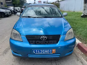Photo - Toyota Corolla 2002 Bleu
