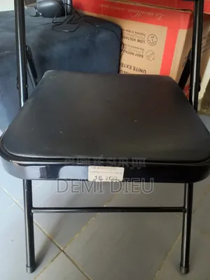 Photo - Vente De Meuble