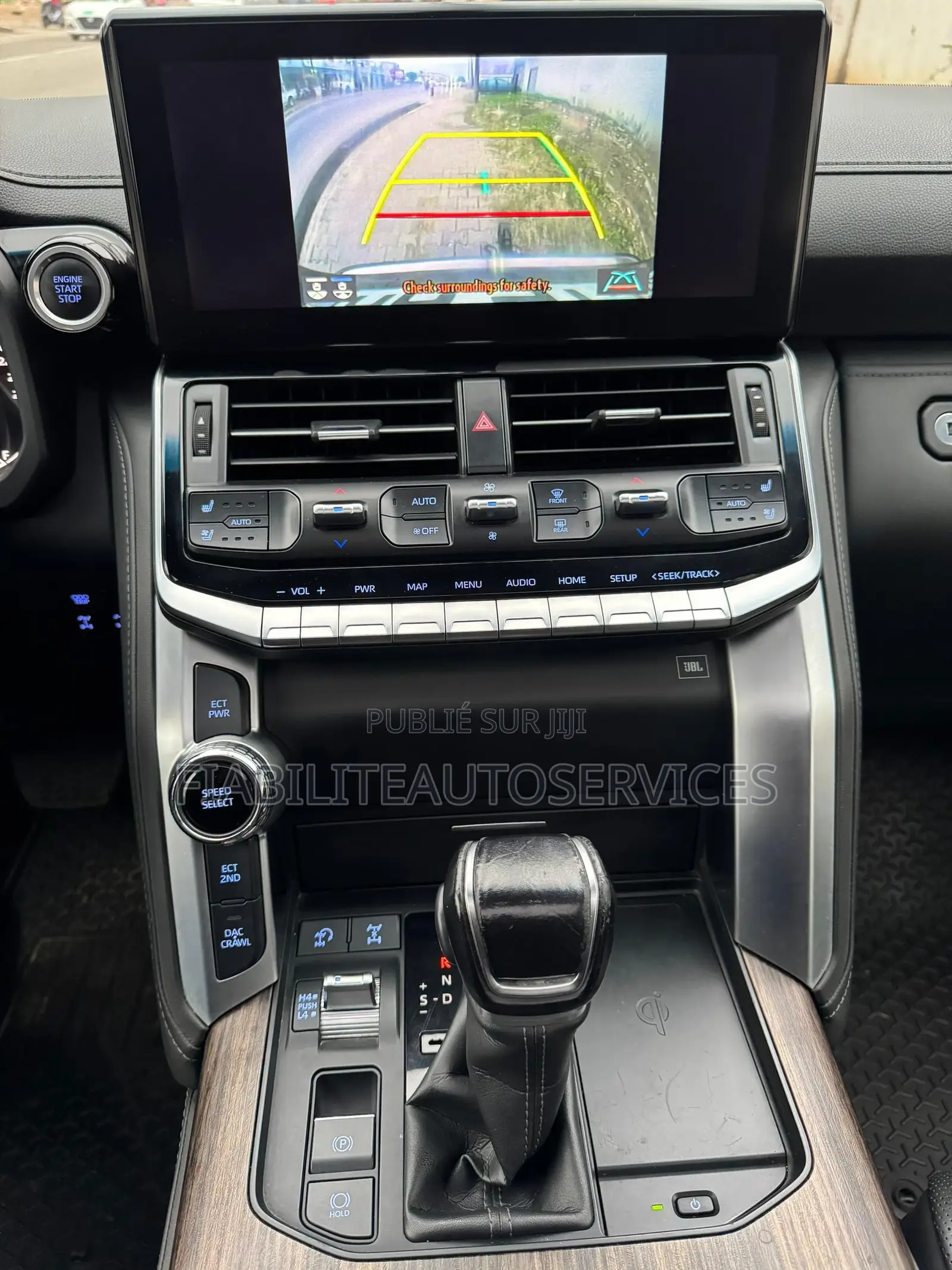 Toyota Land Cruiser 2023 Noir Mat