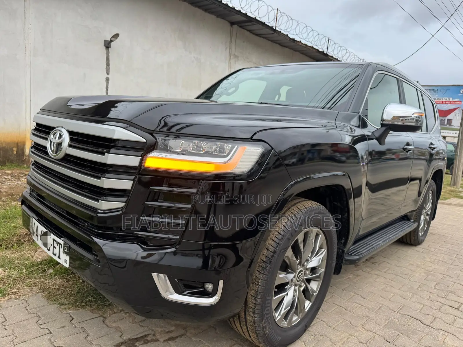 Toyota Land Cruiser 2023 Noir Mat