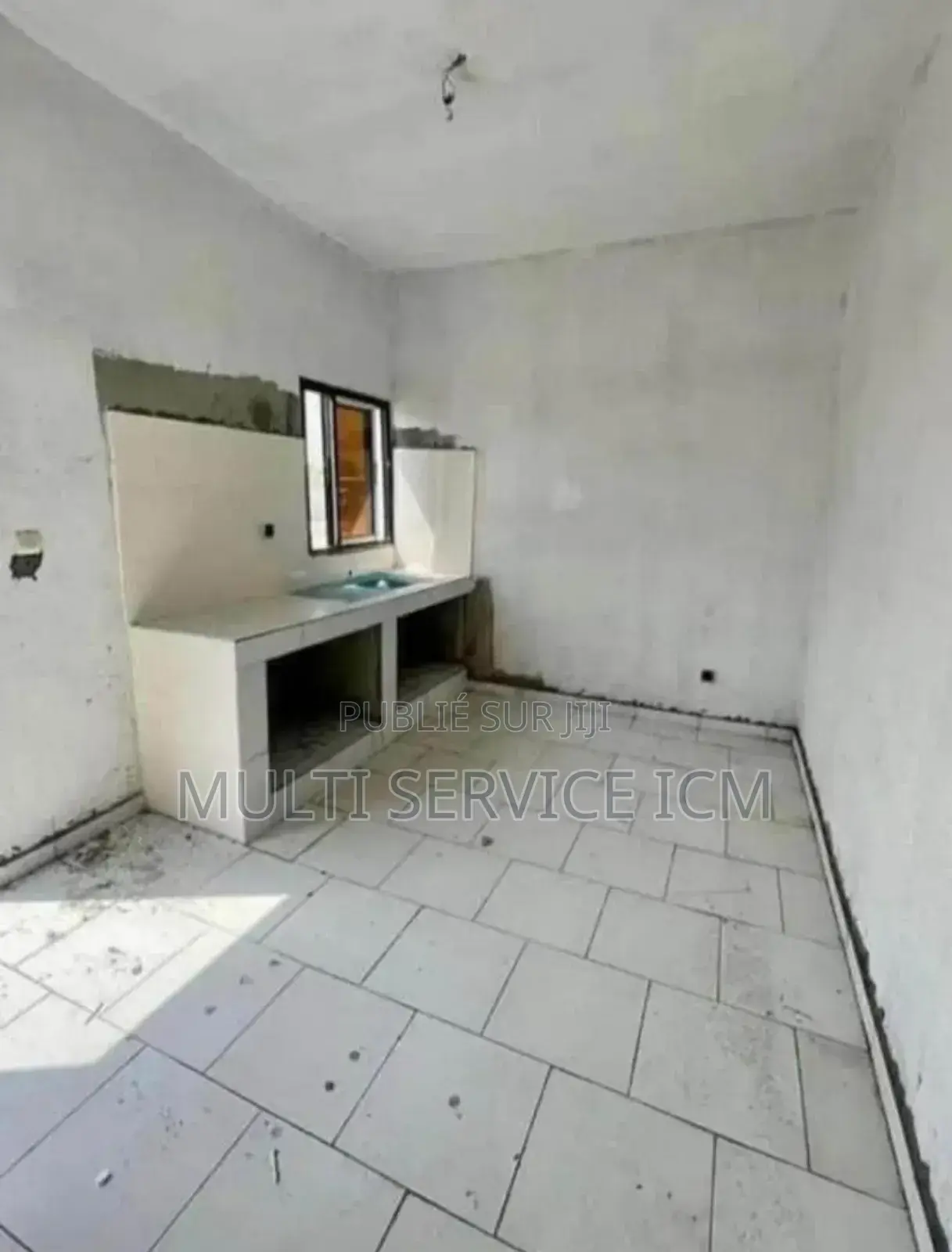 6chbre Duplex dans Ismaël Coulibaly, Cocody à Vendre