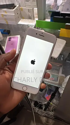 Pomme iPhone 7 32 GB Argenté