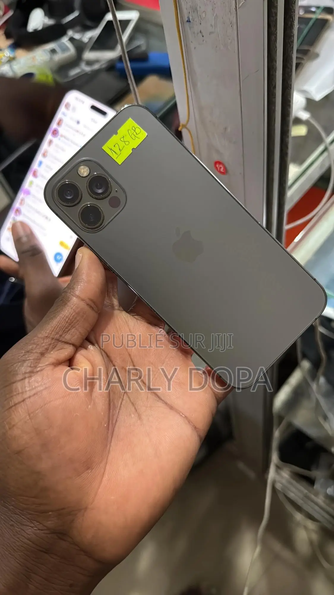 Apple iPhone 12 Pro 128 GB Noir