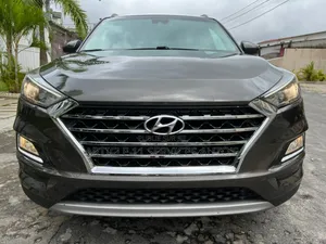 Photo - Hyundai Tucson Limited AWD 2020 Gris