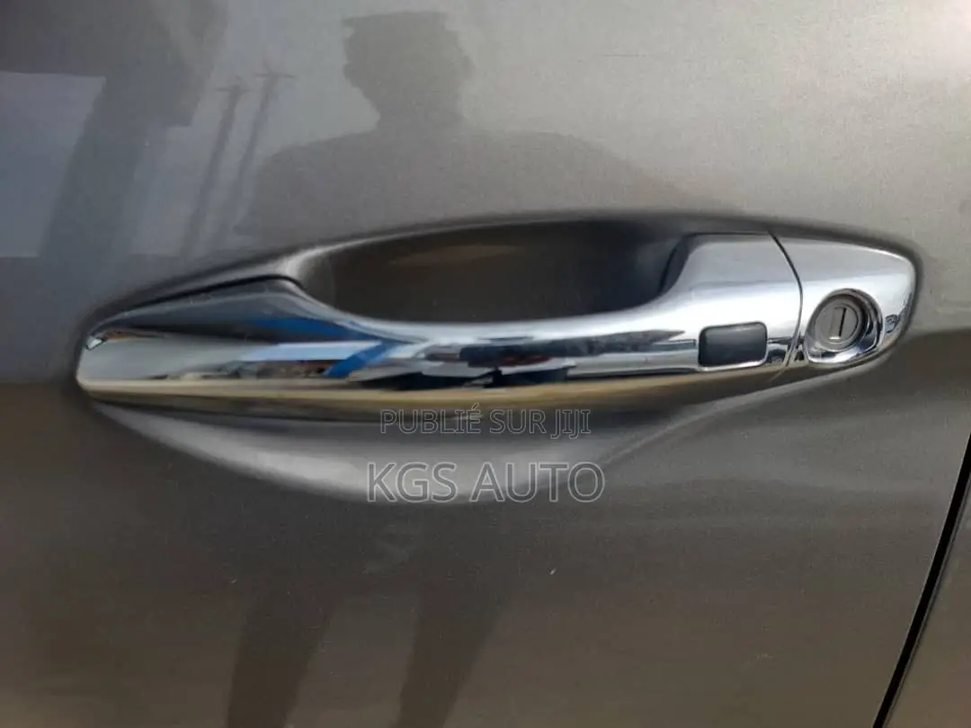 Hyundai Santa Fe SE AWD 2018 Gris