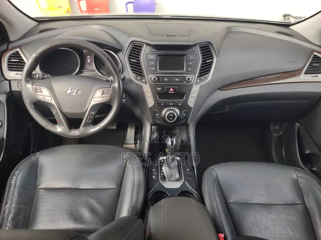 Hyundai Santa Fe SE AWD 2018 Gris