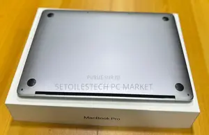 Photo - New Pomme MacBook Pro 2015 8GB Intel Core I5 SSD 128GB