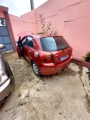 Toyota Corolla 1.4 Sedan 2002 Rouge