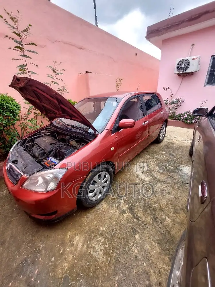 Toyota Corolla 1.4 Sedan 2002 Rouge
