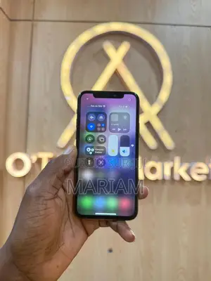 Pomme iPhone 11 Pro 256 GB Doré