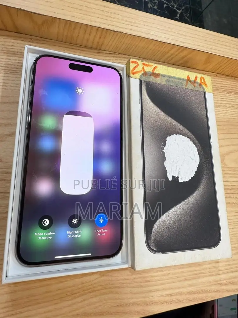 New Pomme iPhone 15 Pro Max 256 GB Gris