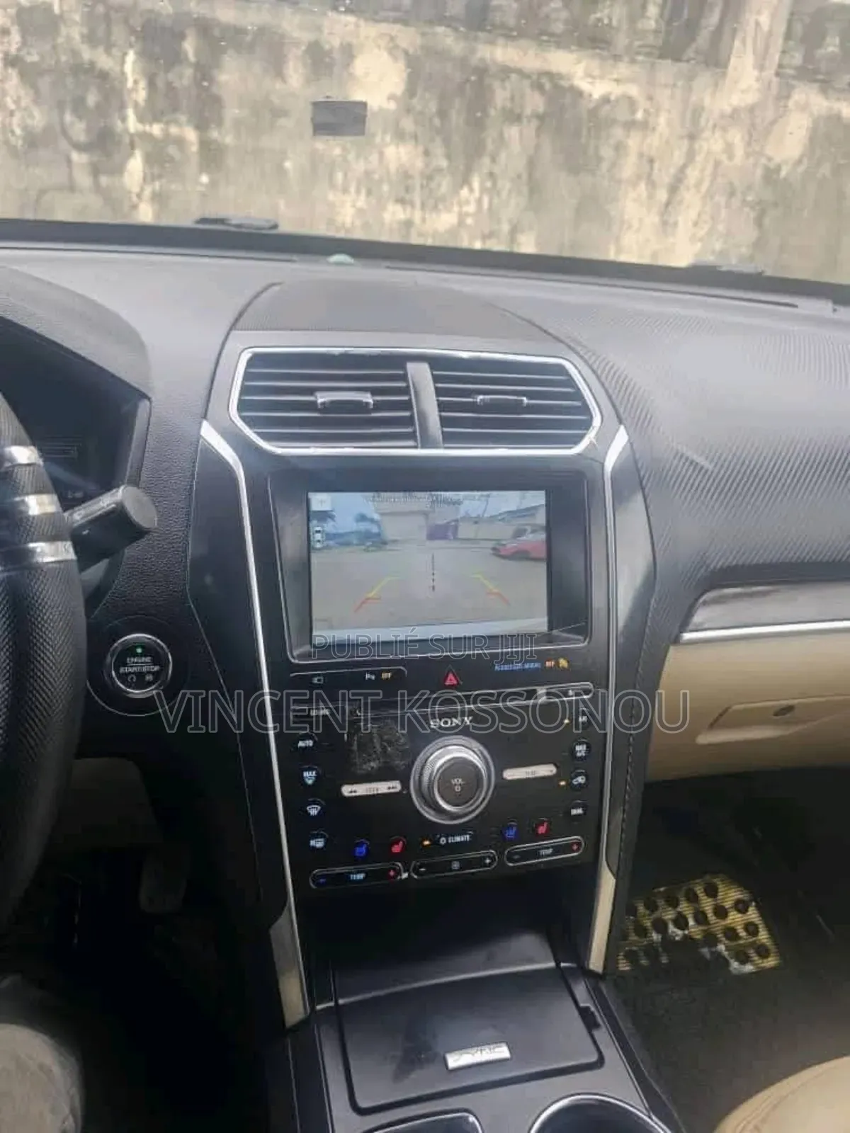 Ford Explorer 2018 Blanc cassé