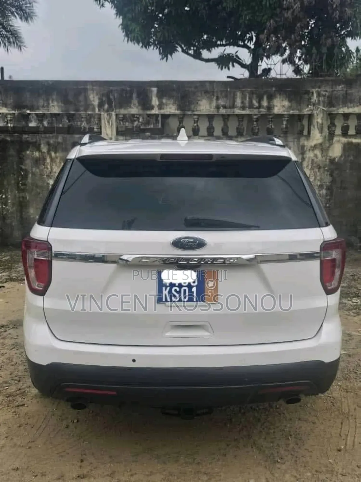 Ford Explorer 2018 Blanc cassé