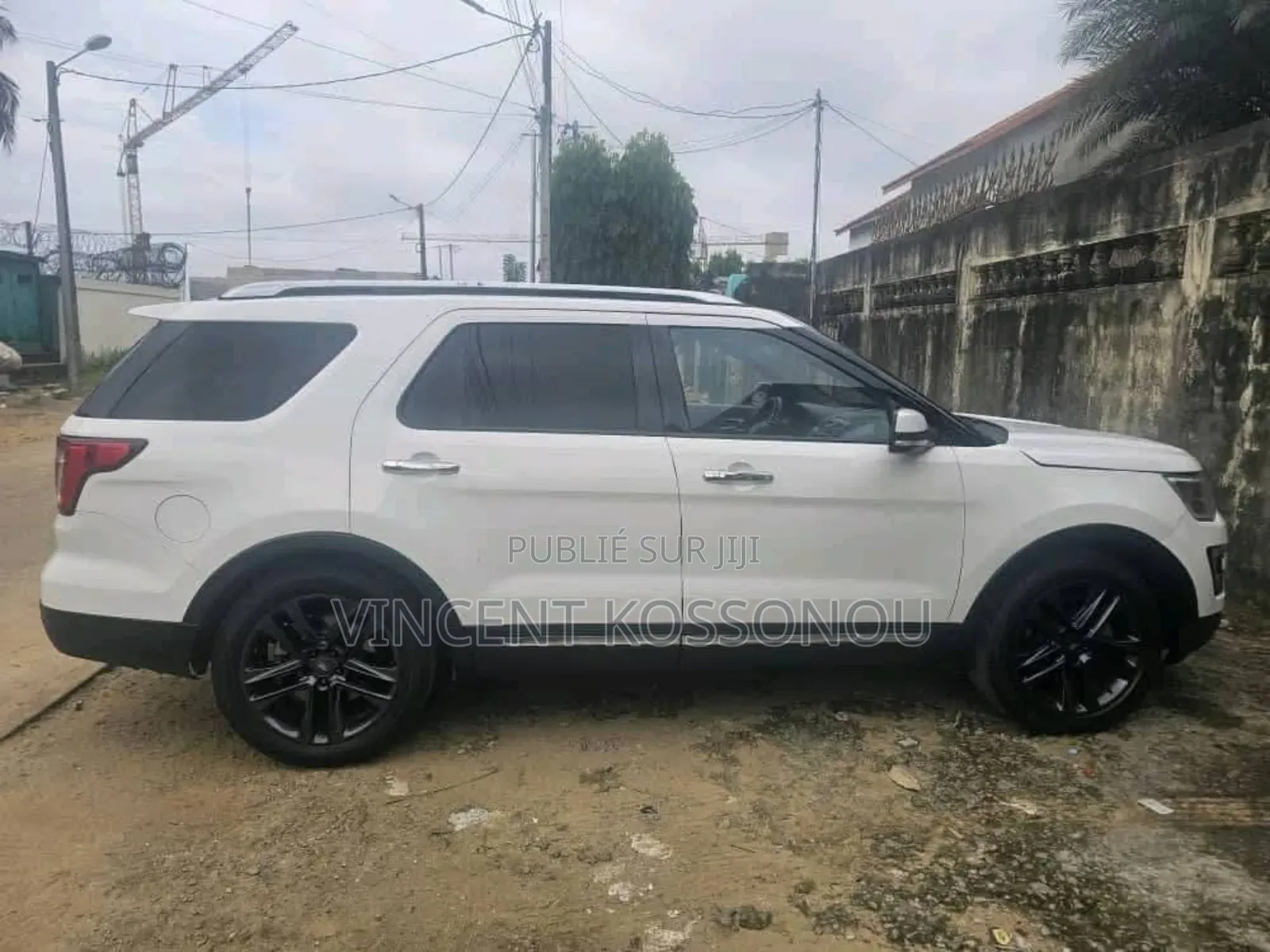 Ford Explorer 2018 Blanc cassé