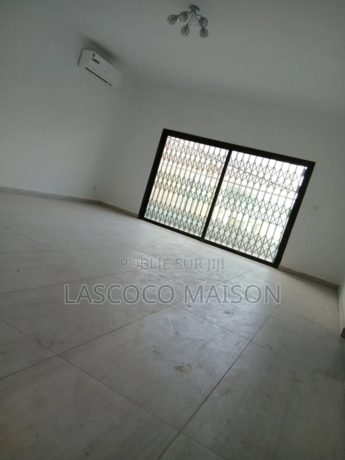 2chbre Appartement dans Lascoco Maison, Cocody à Louer