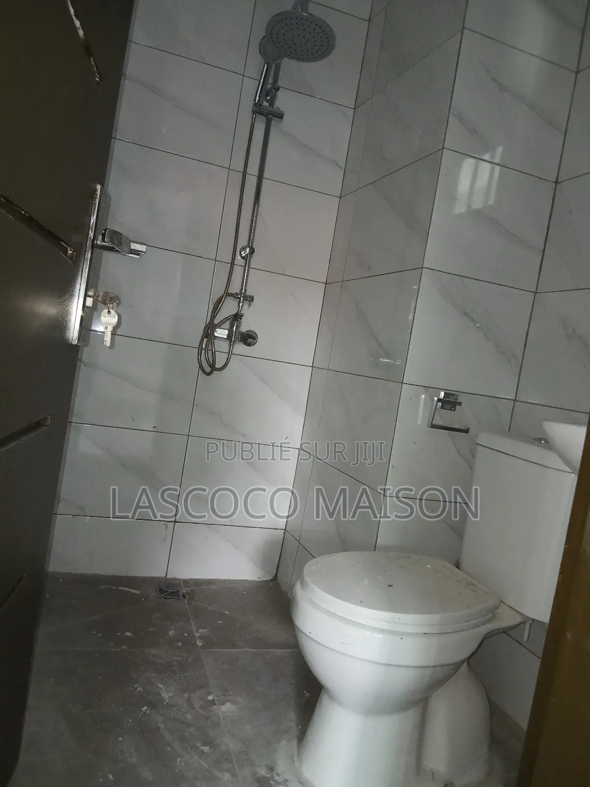 2chbre Appartement dans Lascoco Maison, Cocody à Louer