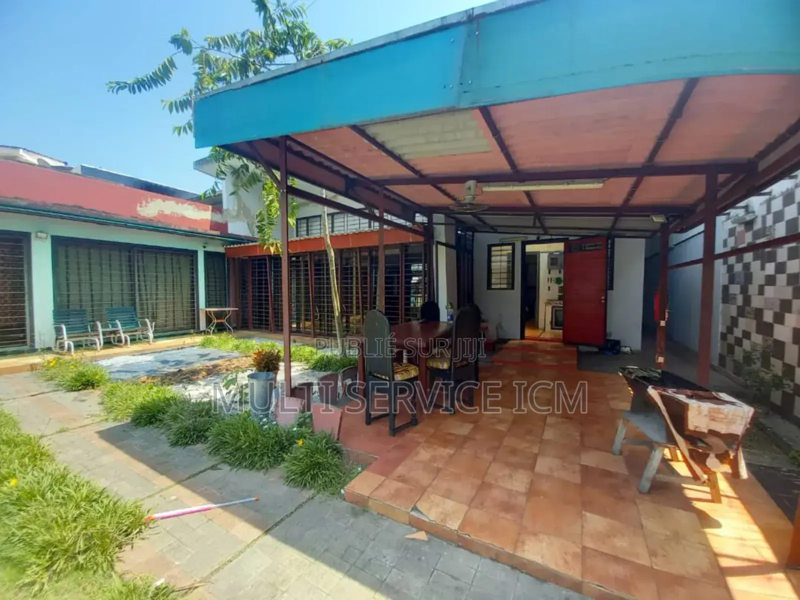 6chbre Duplex dans Ismaël Coulibaly, Cocody à Vendre