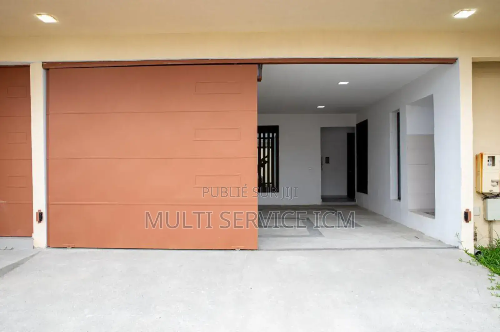 7chbre Duplex dans Ismaël Coulibaly, Cocody à Louer