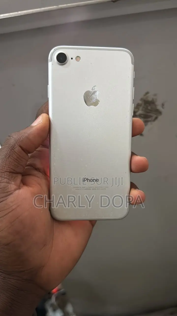 Apple iPhone 7 32 GB Argenté