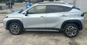 Suzuki Fronx 1.2 Petrol FWD 2024 Gris