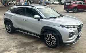 Suzuki Fronx 1.2 Petrol FWD 2024 Gris