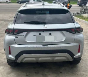 Suzuki Fronx 1.2 Petrol FWD 2024 Gris