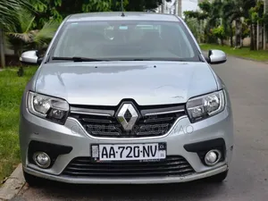 Photo - Renault 20 2020 Gris