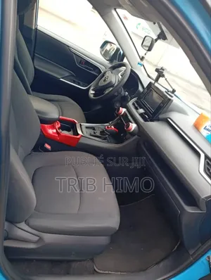 Toyota RAV4 2020 Bleu