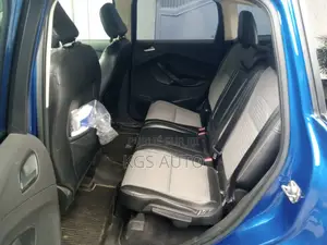 Ford Escape SE FWD 2018 Bleu