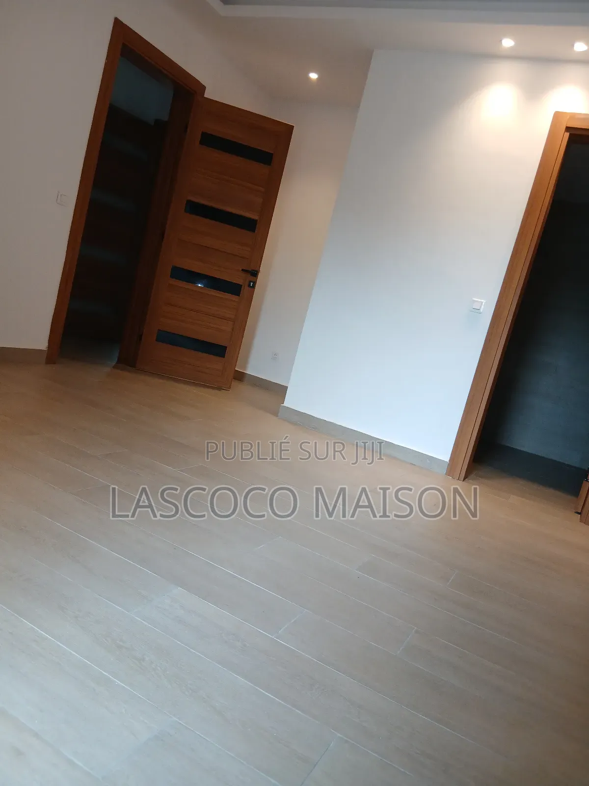 3chbre Appartement dans Lascoco Maison, Cocody à Louer
