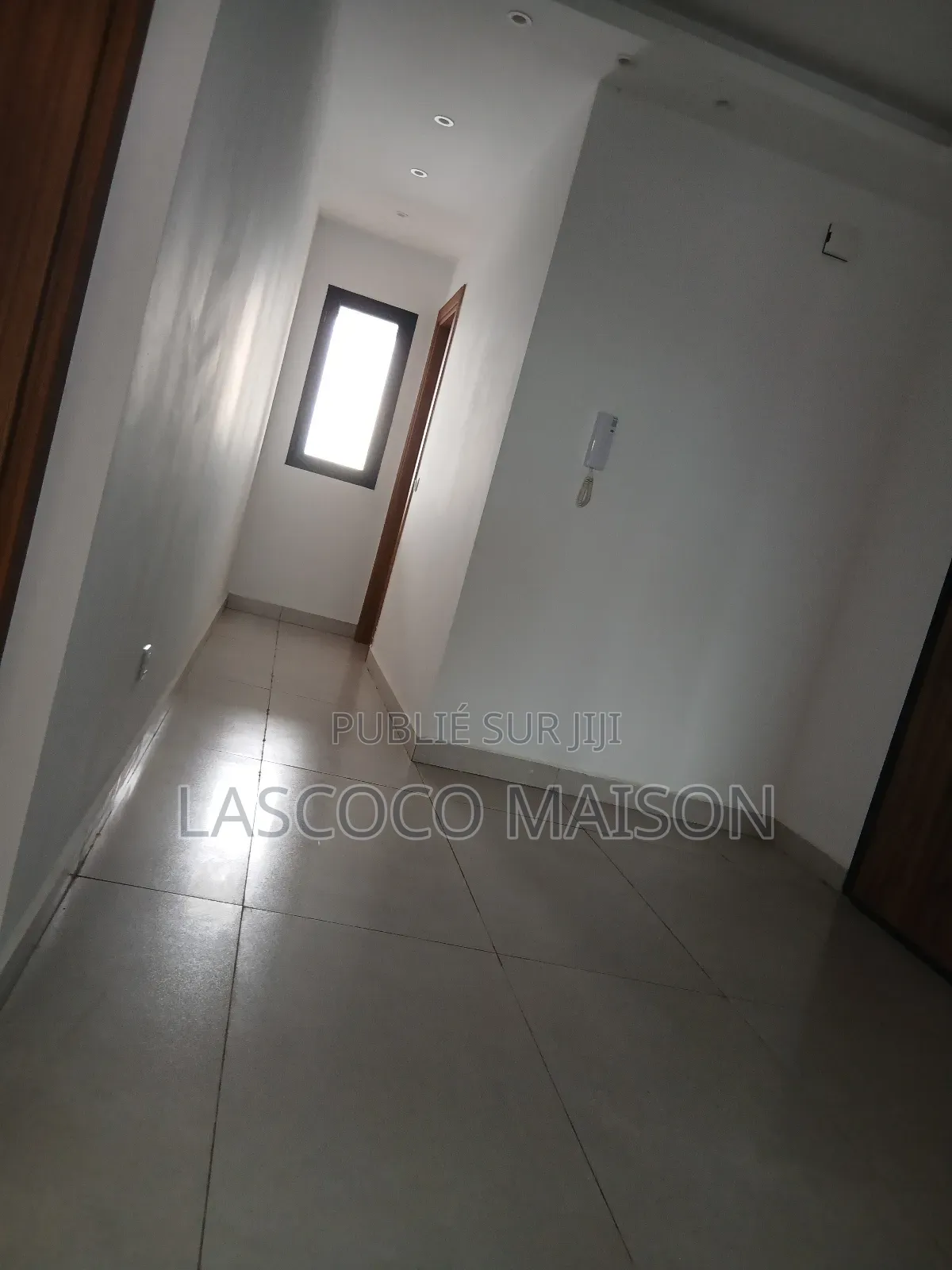 3chbre Appartement dans Lascoco Maison, Cocody à Louer