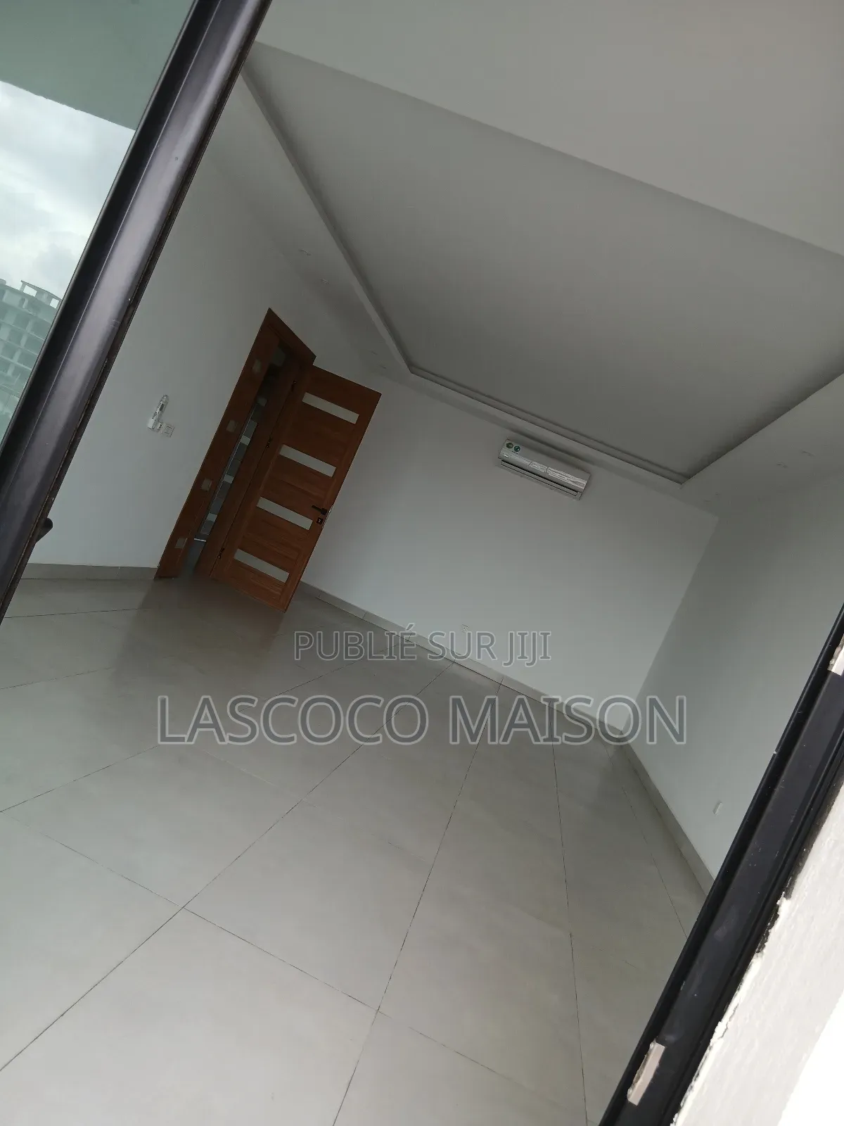 3chbre Appartement dans Lascoco Maison, Cocody à Louer