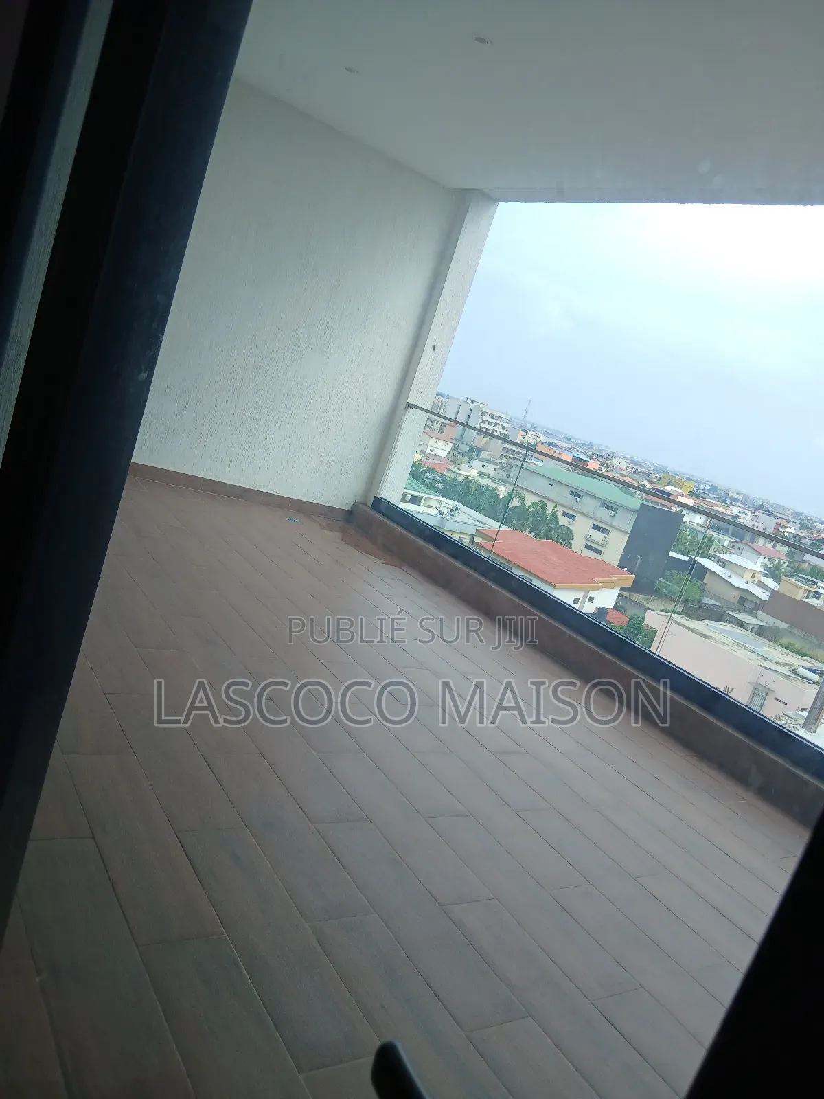 3chbre Appartement dans Lascoco Maison, Cocody à Louer
