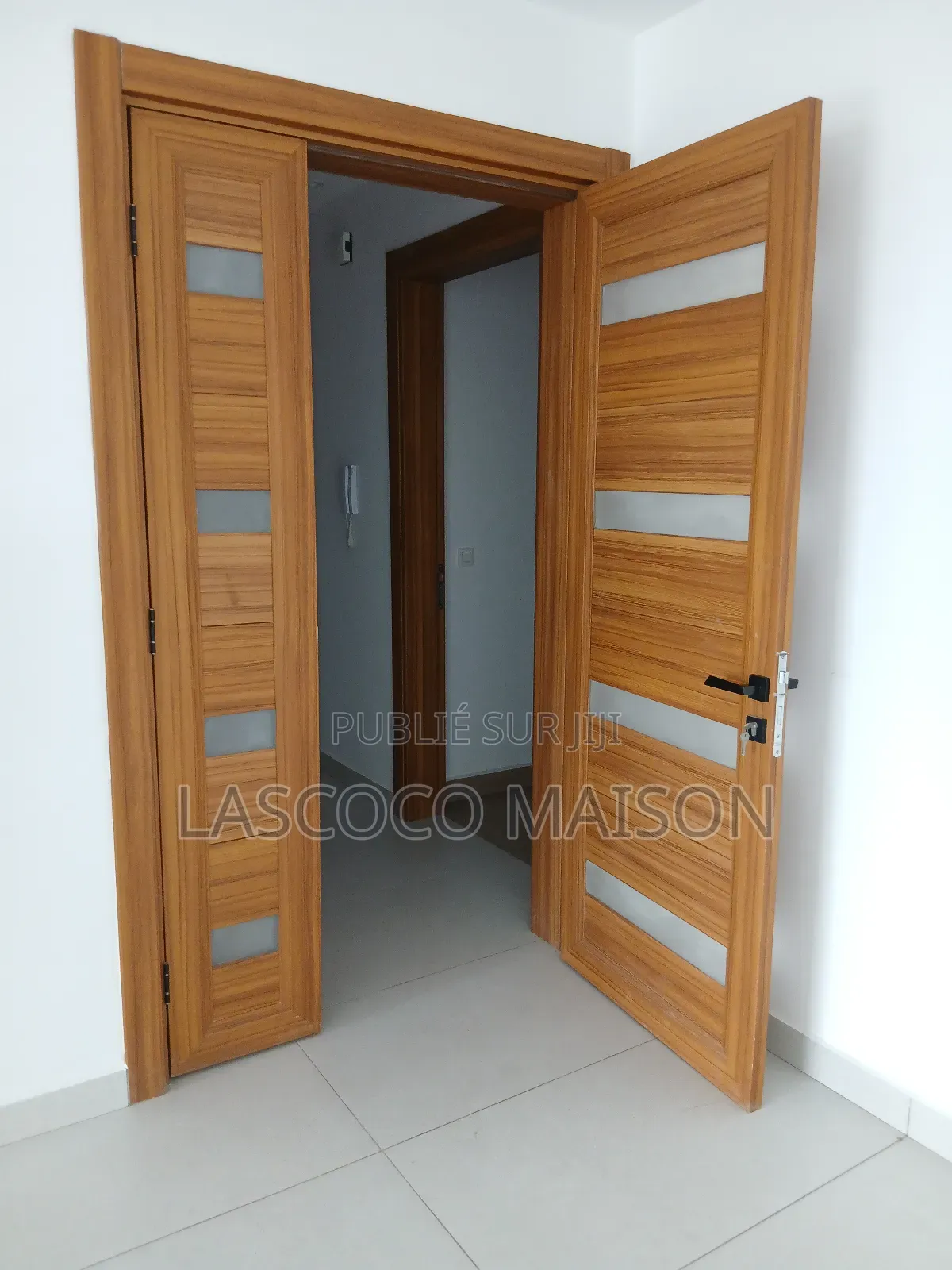 3chbre Appartement dans Lascoco Maison, Cocody à Louer