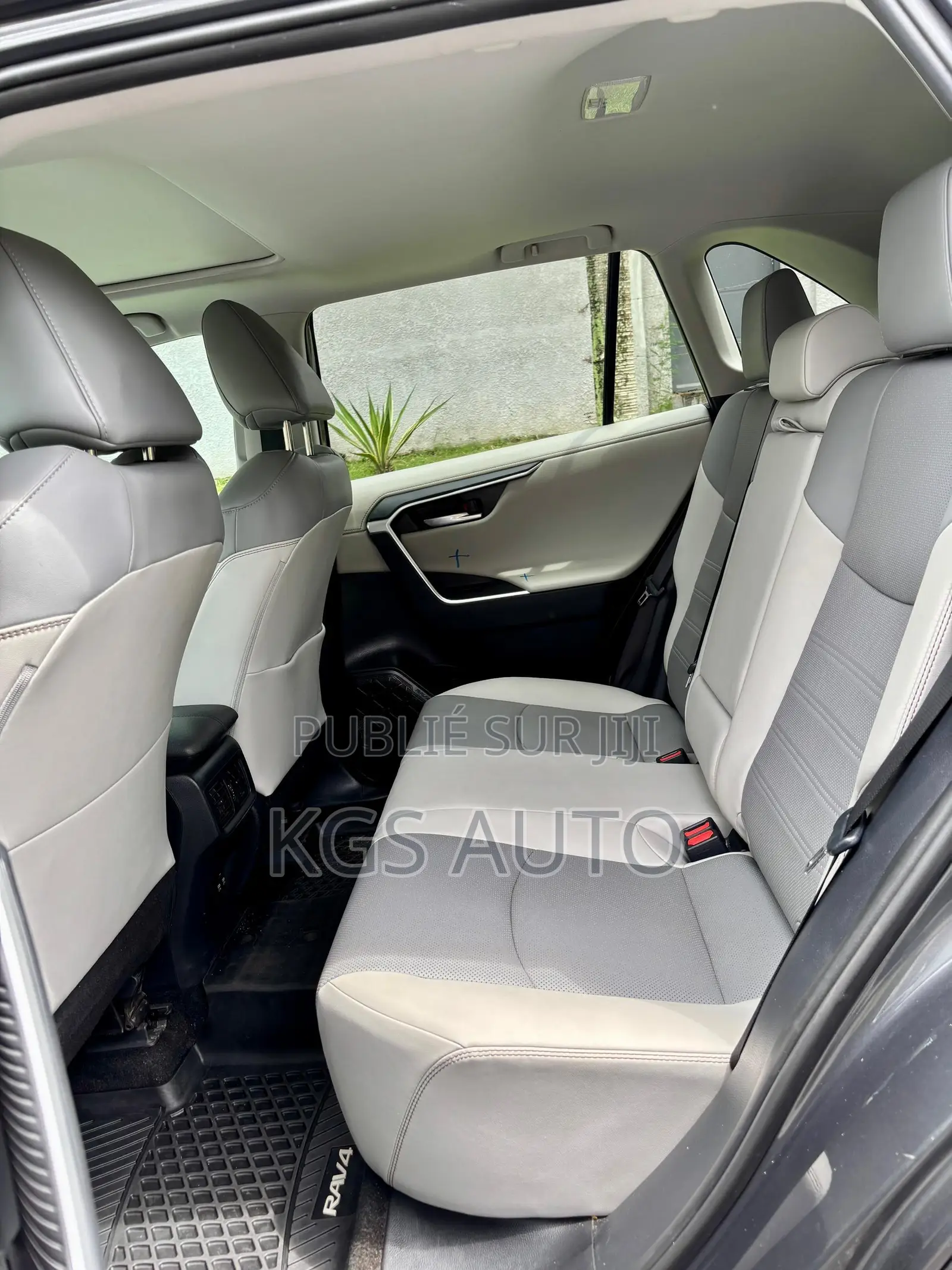 Toyota RAV4 Limited AWD 2020 Gris