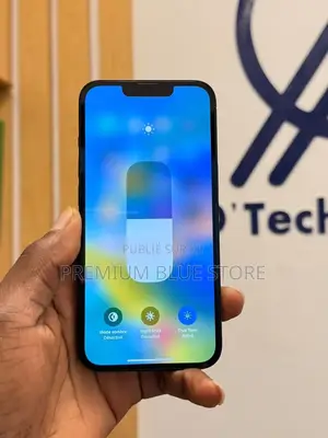 Neuf Apple iPhone 14 128 GB Noir