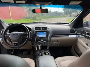 Ford Explorer Limited AWD 2018 Noir