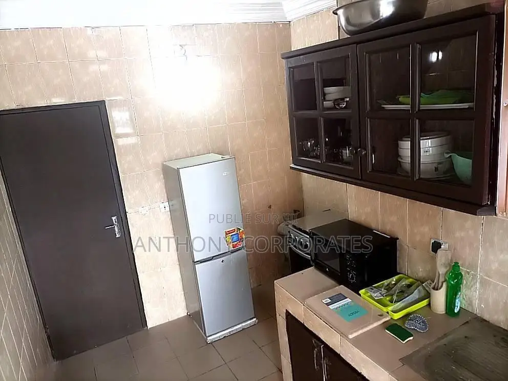 Furnished 1chbre Appartement dans Anthony Herve, Marcory à Louer