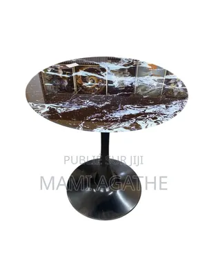 Photo - Table À Manger