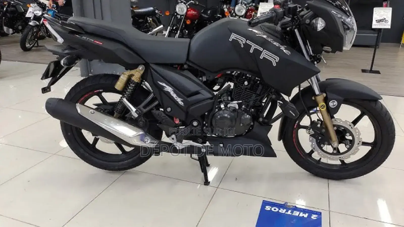 Neuf TVS Apache 180 RTR 2024 Noir