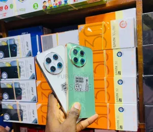 Photo - New Tecno Spark 30 Pro 256 GB Autre